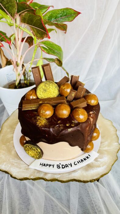 Customised cakes