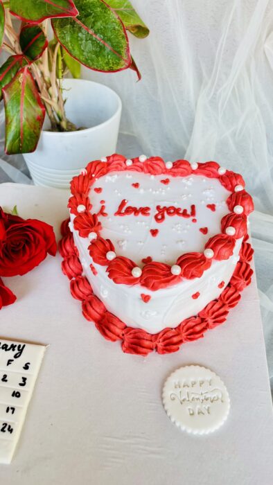 Customised cakes