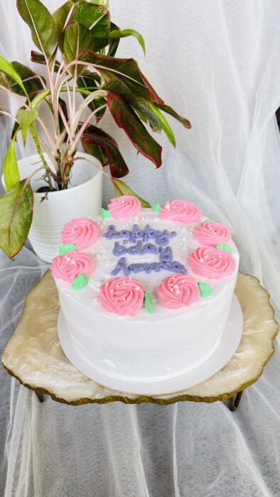 Customised cakes